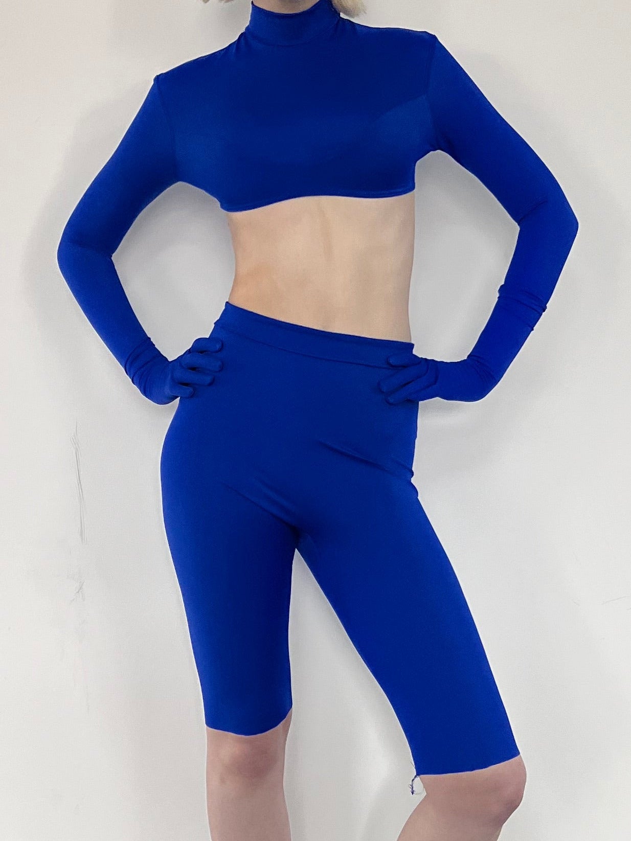 CRITTER ECONYL® technical jersey, styled look.